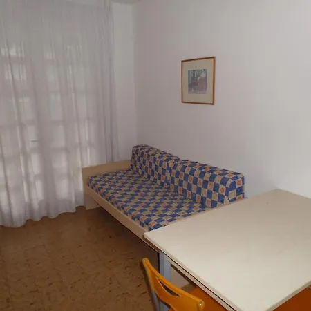 Ferienwohnung Fuer 5 Personen Ca 42 Qm In Bibione, Adriakueste Italien Und Umgebung - B63063 Bibione