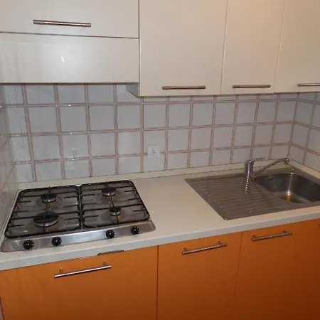 Ferienwohnung Fuer 5 Personen Ca 42 Qm In Bibione, Adriakueste Italien Und Umgebung - B63063 Apartment Bibione